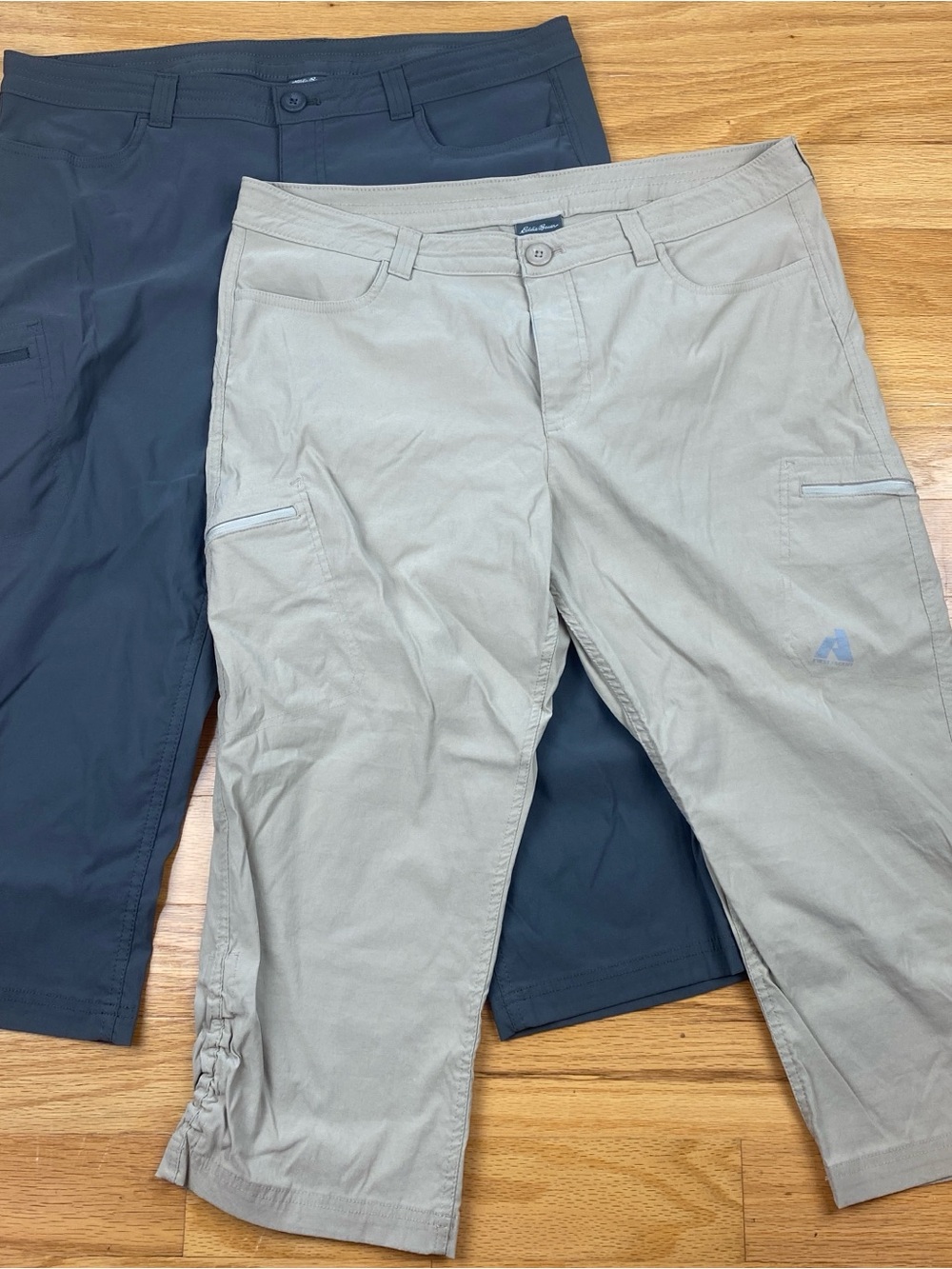 Eddie Bauer First Ascent Guide Pro Capris Pants Womens 16 LOT OF 2 Tan Grey